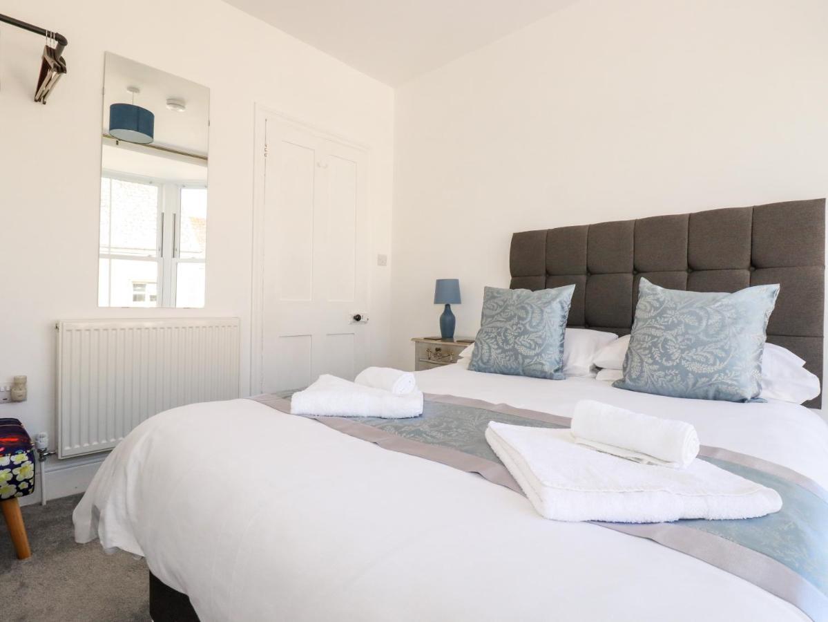 Meneage House Villa Хелстън Екстериор снимка